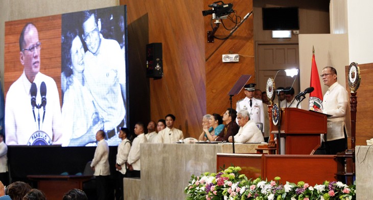 Philippine President delivers 6th State of the Nation Address  - ảnh 1